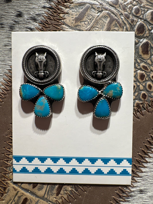 Horse cluster earrings